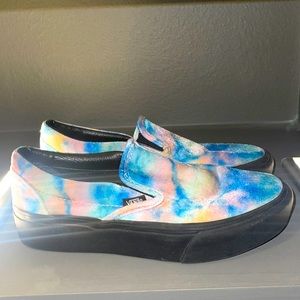 Velvet tie dye slip on Vans